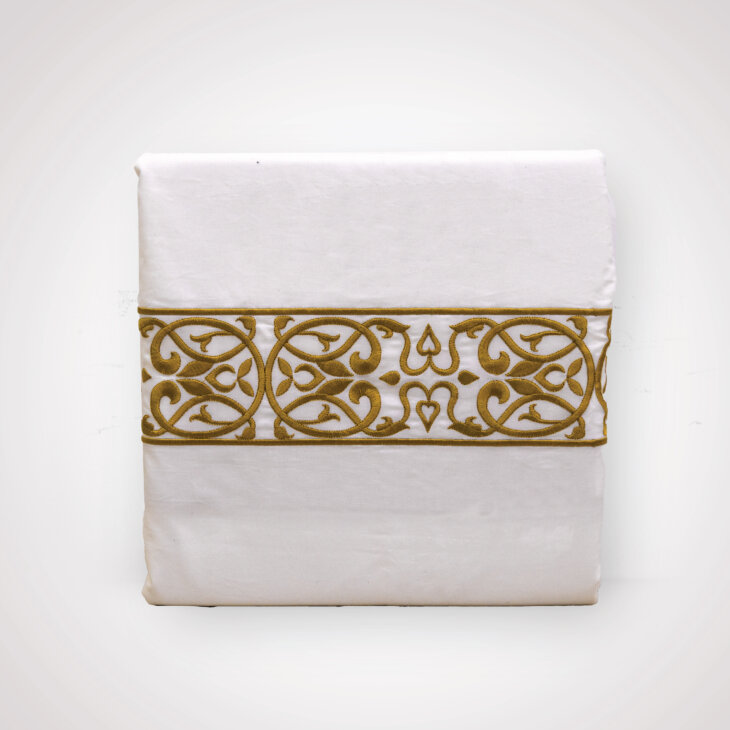 Duvet Cover  White 100% Cotton 200TC W/Golden